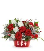 Winterberry Rose Centerpiece